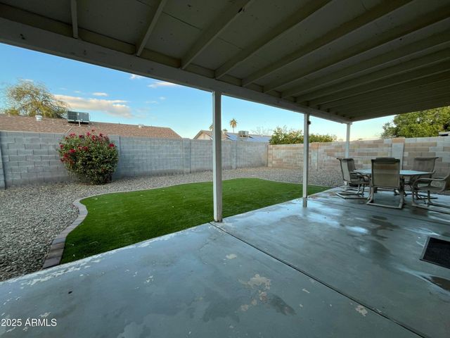 420 W Monona Drive, Phoenix, AZ 85027