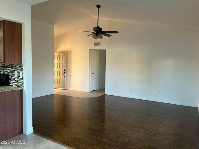 420 W Monona Drive, Phoenix, AZ 85027