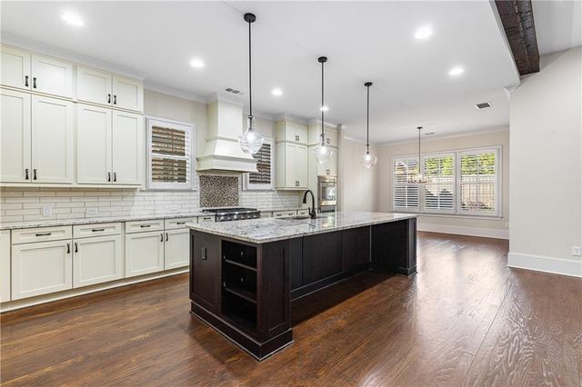 4584 Oakside Point, Marietta, GA 30067