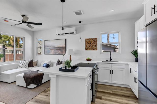 3569 Monroe Avenue, San Diego, CA 92116