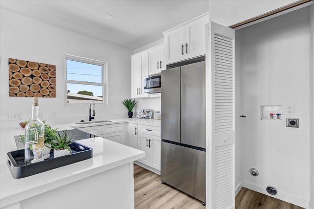 3569 Monroe Avenue, San Diego, CA 92116