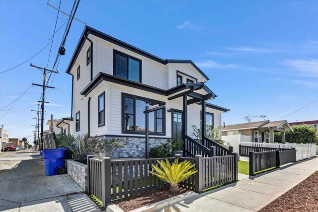 3569 Monroe Avenue, San Diego, CA 92116
