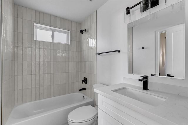 3569 Monroe Avenue, San Diego, CA 92116