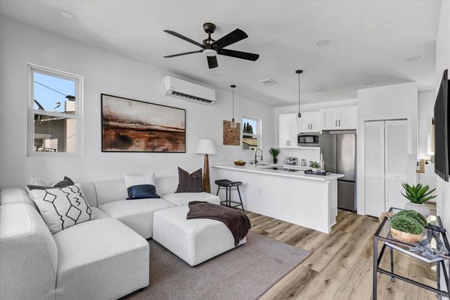 3569 Monroe Avenue, San Diego, CA 92116