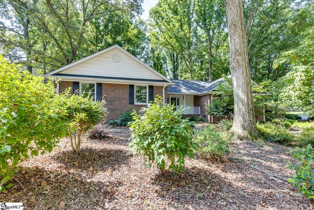 100 Fox Hollow Court, Simpsonville, SC 29680