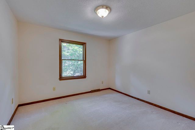 100 Fox Hollow Court, Simpsonville, SC 29680