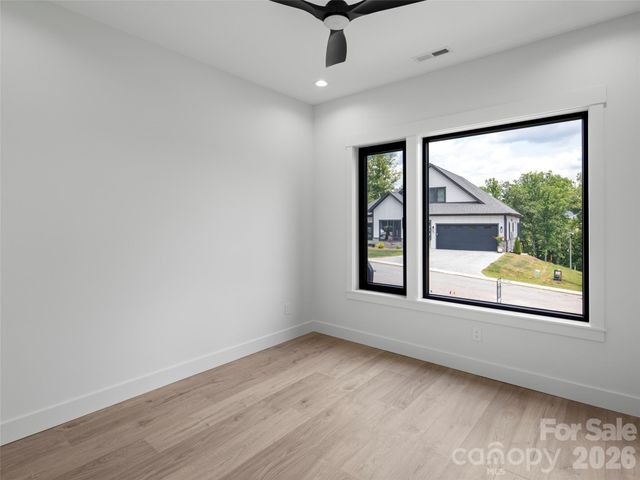 504 Blue River Drive, Arden, NC 28704