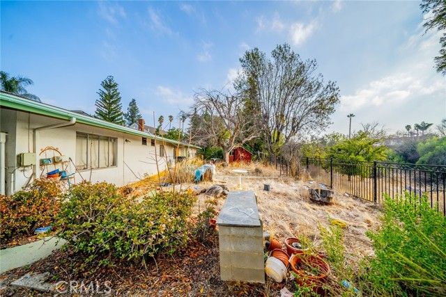 1550 Marion Road, Redlands, CA 92374
