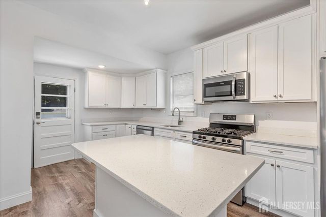 94 Riva Avenue, Milltown, NJ 08850