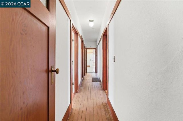 4113 Terrace St, Oakland, CA 94611