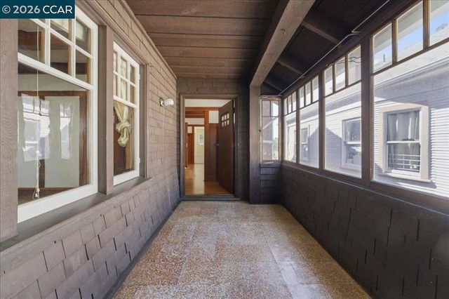 4113 Terrace St, Oakland, CA 94611