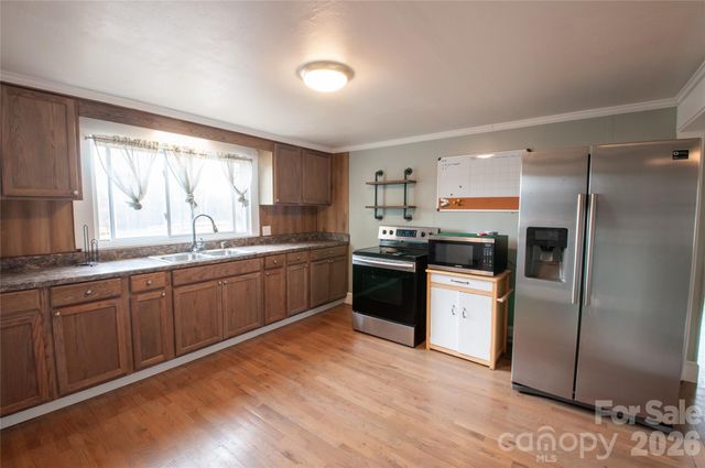 127 Bristol Road, Statesville, NC 28677