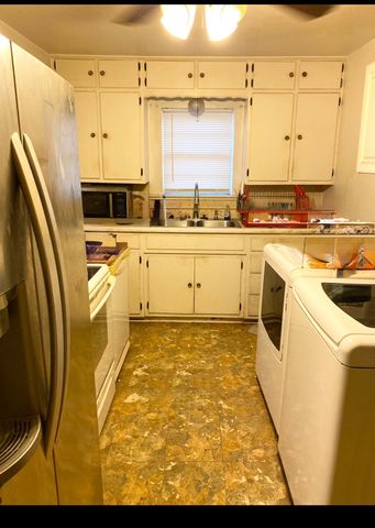 113 Moon Street, Cleburne, TX 76033