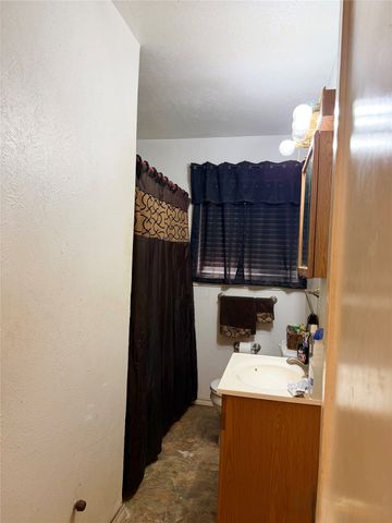 113 Moon Street, Cleburne, TX 76033