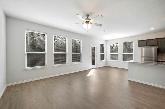 519 Mockingbird Lane, Denton, TX 76205