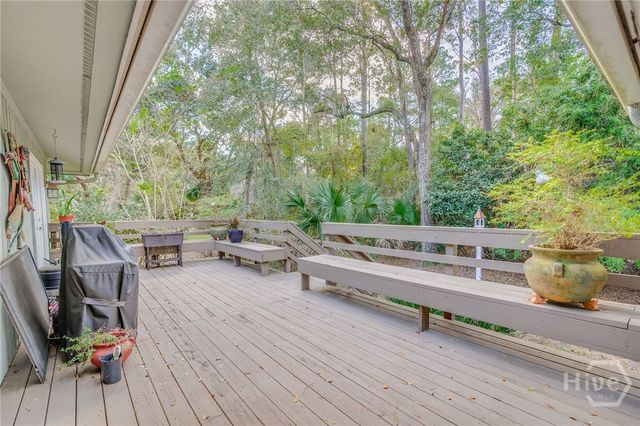 5 Pelham Road, Savannah, GA 31411