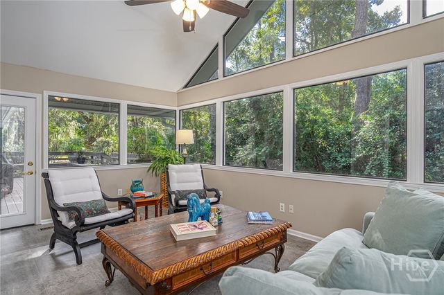 5 Pelham Road, Savannah, GA 31411