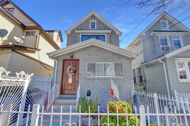 10749 117th Street, Richmond Hill, NY 11419
