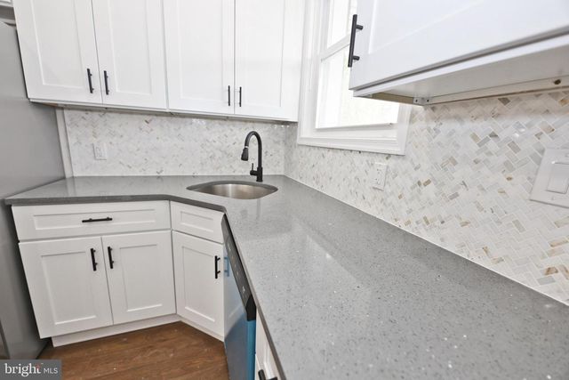 6134 WASHINGTON AVE, Philadelphia, PA 19143