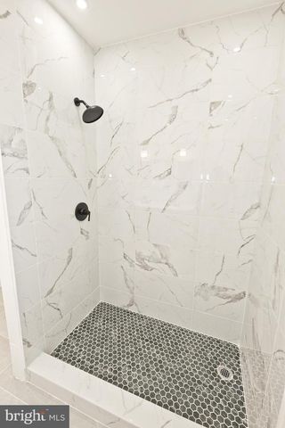6134 WASHINGTON AVE, Philadelphia, PA 19143