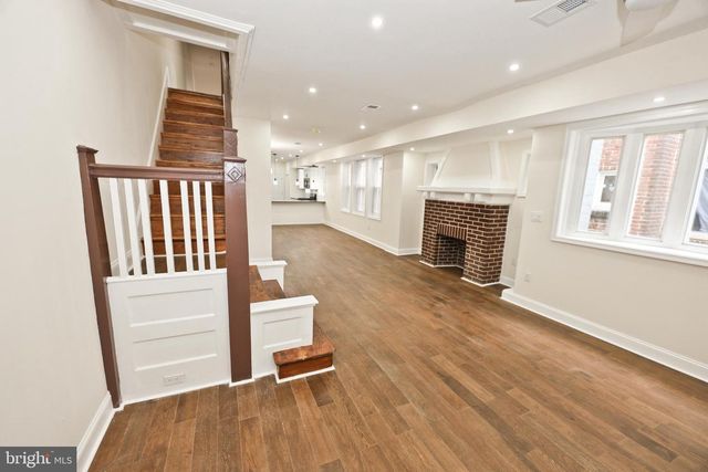 6134 WASHINGTON AVE, Philadelphia, PA 19143