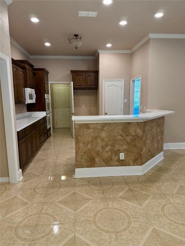 106 Wellington Court, Waxahachie, TX 75165