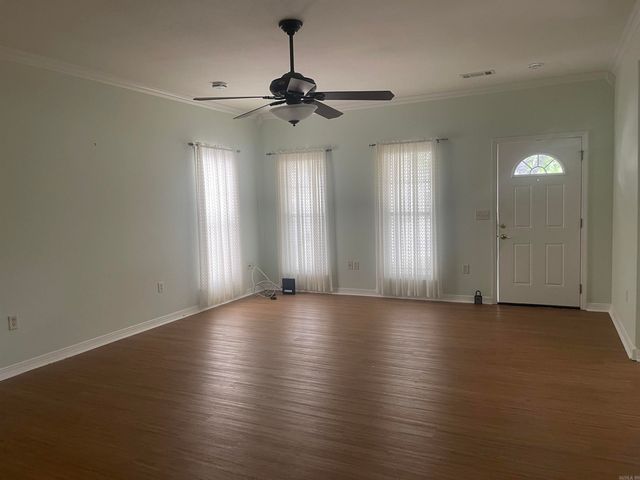 746 Embassy Parkway, Mountain Home, AR 72653