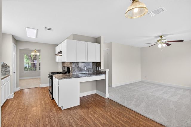 803 Dragonfly Drive, Conroe, TX 77301