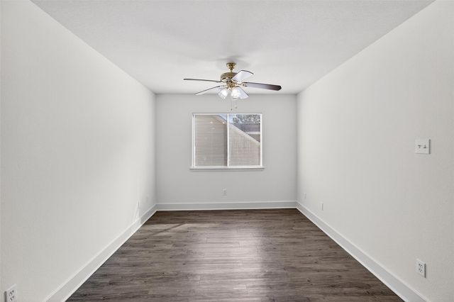 803 Dragonfly Drive, Conroe, TX 77301