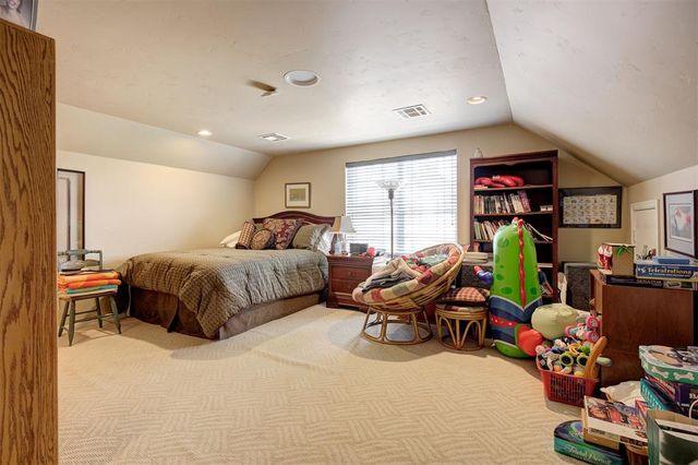 1433 Glenbrook Drive, Oklahoma City, OK 73118