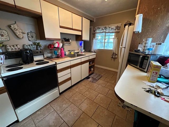 708 5th Street West, Huntington, WV 25701