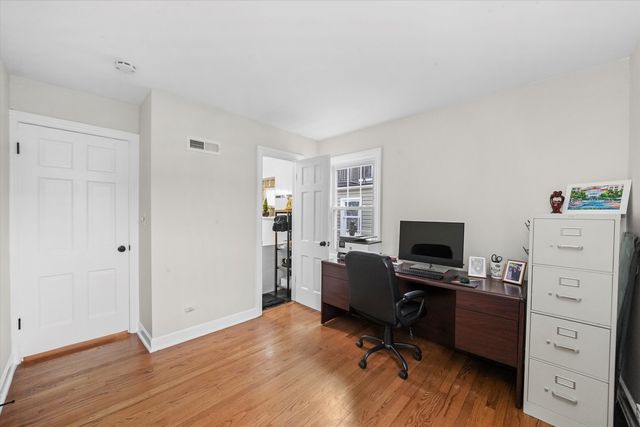 1811 N 72nd Court, Elmwood Park, IL 60707