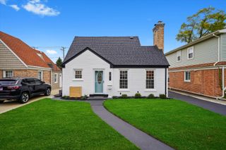 1811 N 72nd Court, Elmwood Park, IL 60707