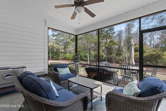 3886 Big Magnolia Way, Southport, NC 28461