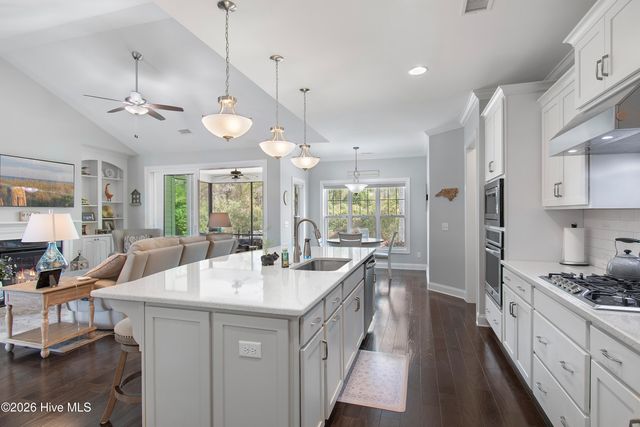 3886 Big Magnolia Way, Southport, NC 28461