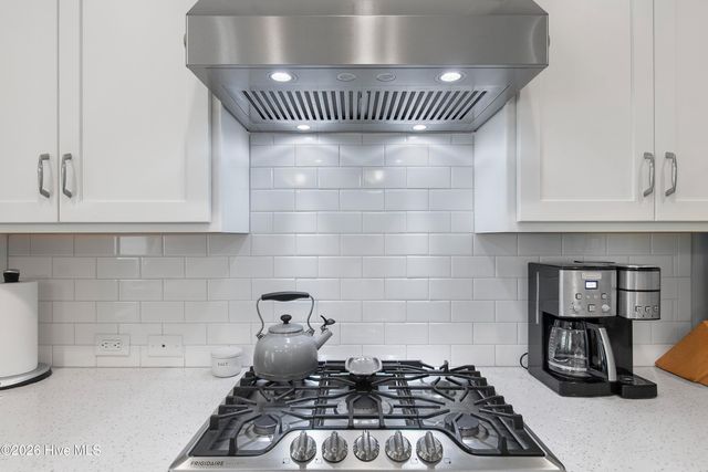 3886 Big Magnolia Way, Southport, NC 28461