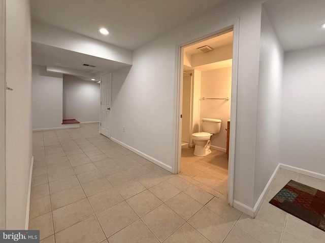 1986 RETTA GILLIAM CT SE, Washington, DC 20020