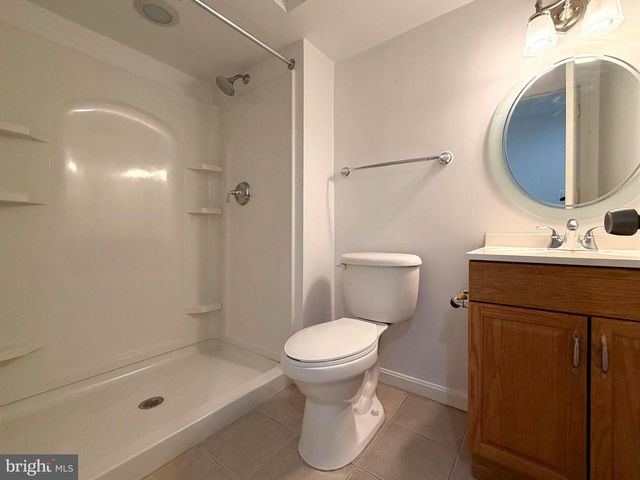 1986 RETTA GILLIAM CT SE, Washington, DC 20020