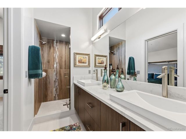 240 Game Trail Rd, Silverthorne, CO 80498