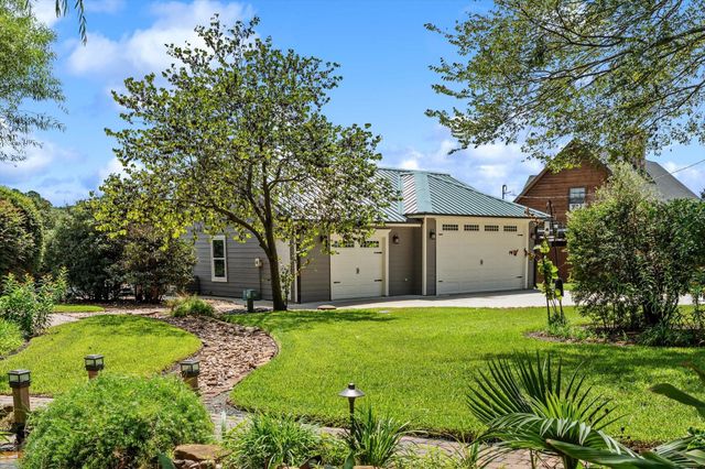 16372 Lochness Dr Drive, Willis, TX 77318