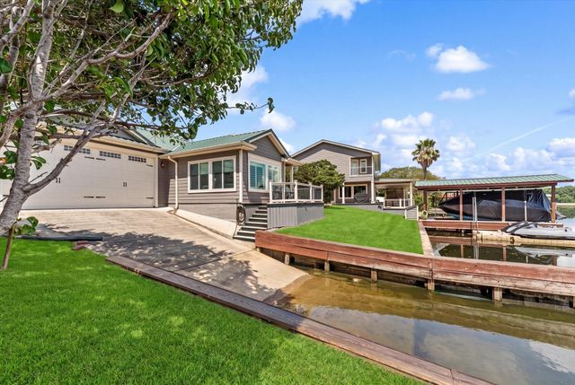 16372 Lochness Dr Drive, Willis, TX 77318