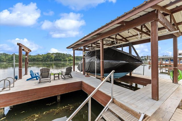 16372 Lochness Dr Drive, Willis, TX 77318