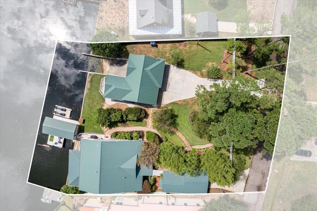 16372 Lochness Dr Drive, Willis, TX 77318