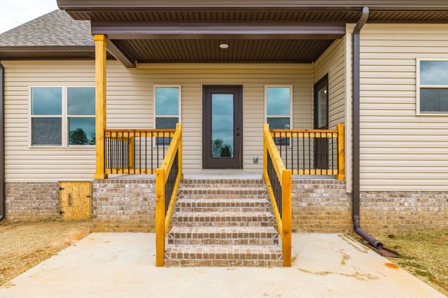 1200 Vickie Ln, Portland, TN 37148