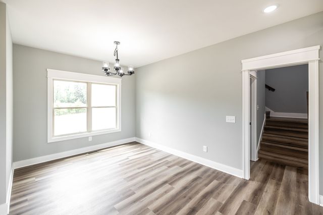 1200 Vickie Ln, Portland, TN 37148