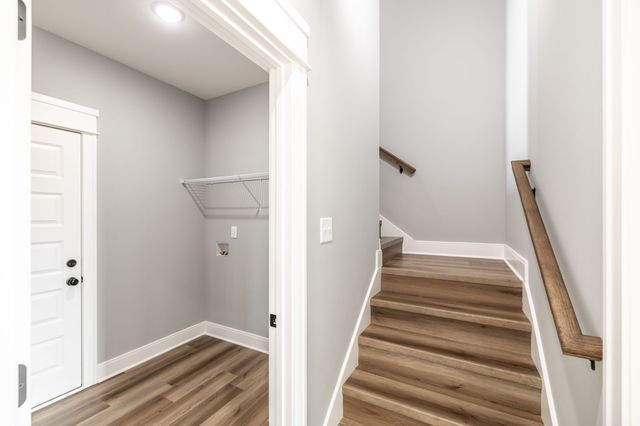 1200 Vickie Ln, Portland, TN 37148