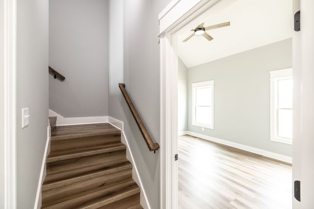 1200 Vickie Ln, Portland, TN 37148