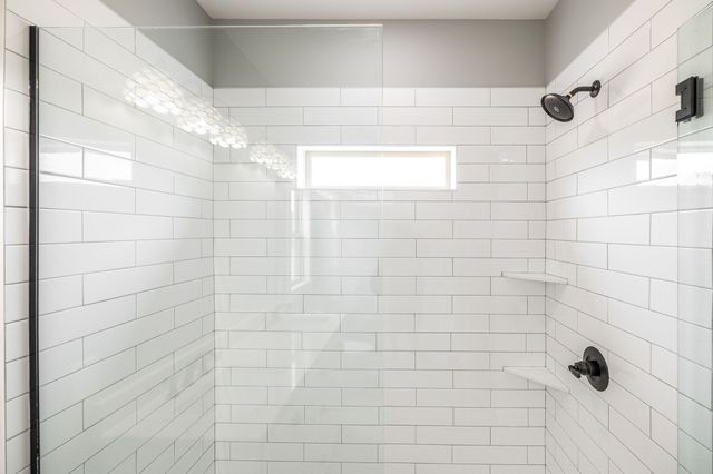 1200 Vickie Ln, Portland, TN 37148