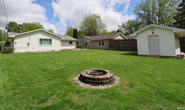 1418 Deveron Drive, New Haven, IN 46774