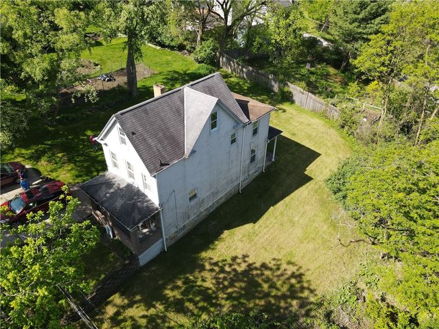 1520 Alverado Ave, Beechview, PA 15216